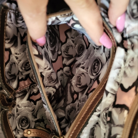 Nine West Bronze Handbag & matching wallet NWOT - Picture 5 of 8